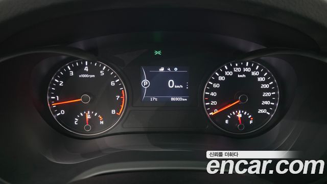 Kia K5 2016 — photo 11