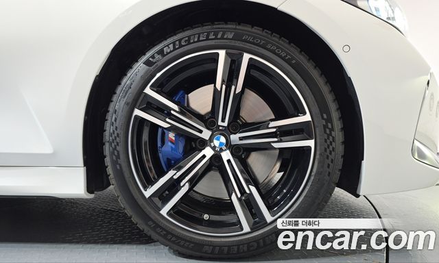 BMW 3-Series 2026 — photo 7