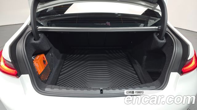 BMW 3-Series 2026 — photo 28