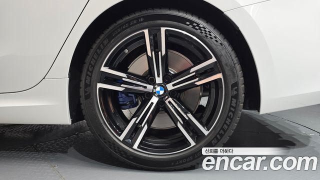 BMW 3-Series 2026 — photo 30