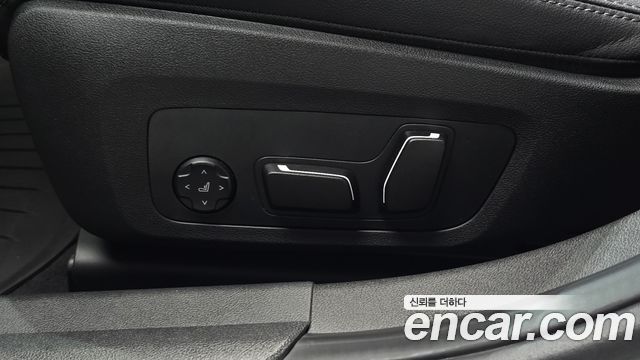 BMW 3-Series 2026 — photo 31