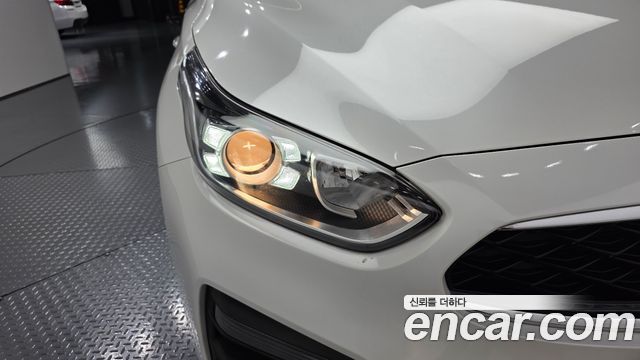 Kia K3 2021 — photo 8
