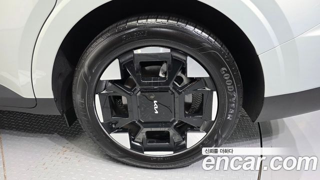 Kia Canival 2025 — photo 5