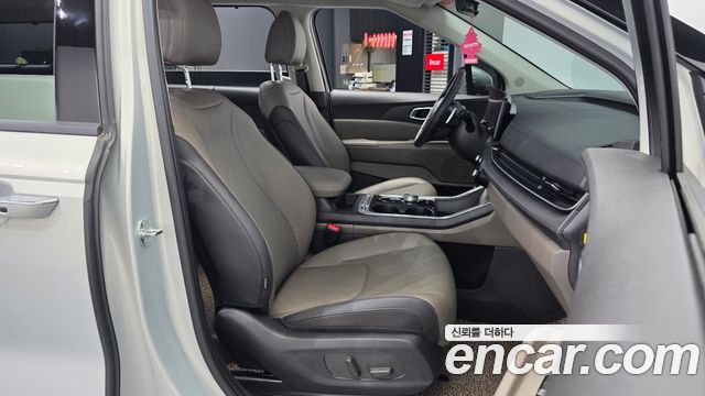 Kia Canival 2025 — photo 17