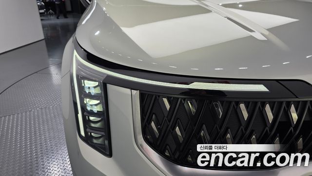 Kia Canival 2025 — photo 8