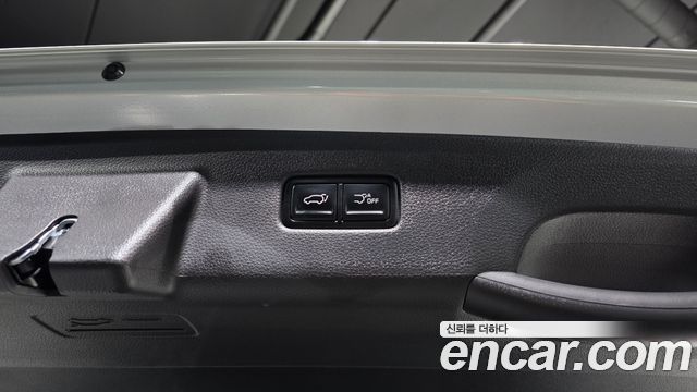 Kia Canival 2025 — photo 34