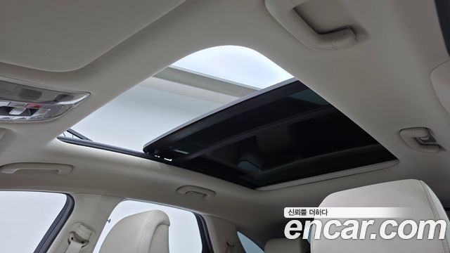 Genesis GV70 2024 — photo 16