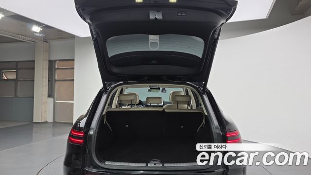 Genesis GV70 2024 — photo 17