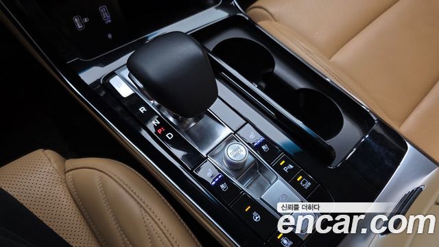 Kia K7 2021 — photo 12