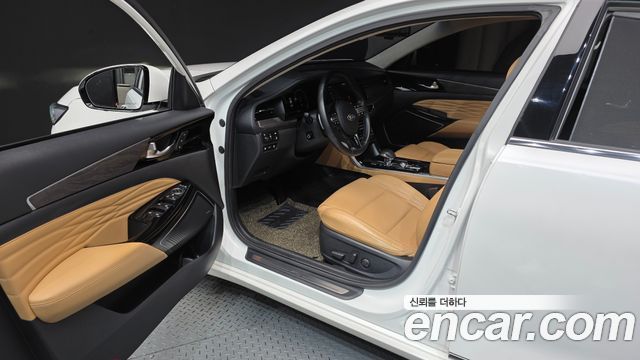 Kia K7 2021 — photo 13