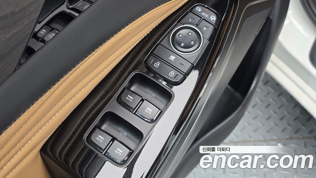 Kia K7 2021 — photo 20