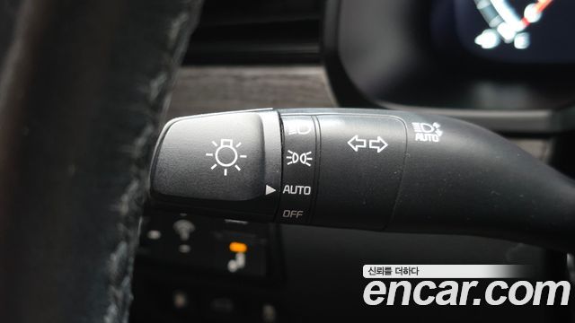 Kia K7 2021 — photo 23