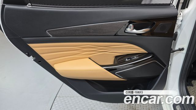 Kia K7 2021 — photo 15