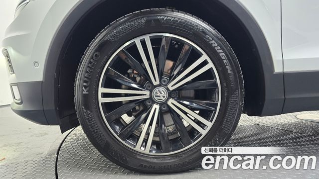 Volkswagen Tiguan 2020 — photo 5