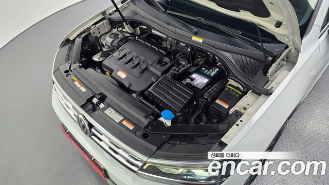 Volkswagen Tiguan 2020 — photo 6