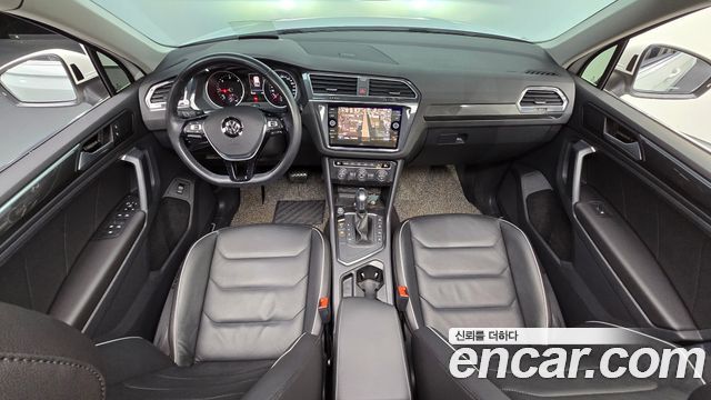 Volkswagen Tiguan 2020 — photo 10