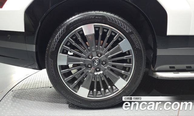 Hyundai Santafe 2025 — photo 5