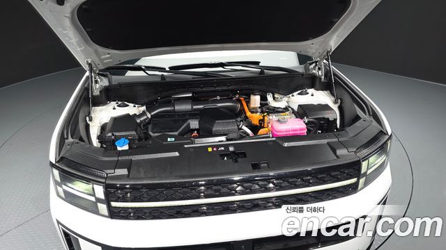 Hyundai Santafe 2025 — photo 6