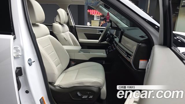 Hyundai Santafe 2025 — photo 17