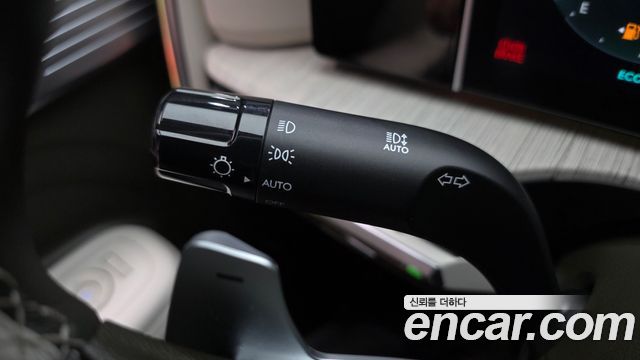 Hyundai Santafe 2025 — photo 27
