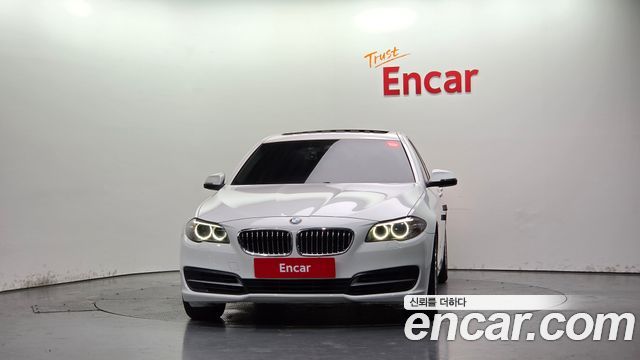 BMW 5-Series 2015 — photo 3
