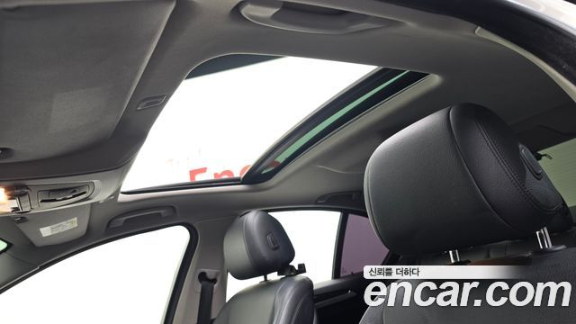BMW 5-Series 2015 — photo 25