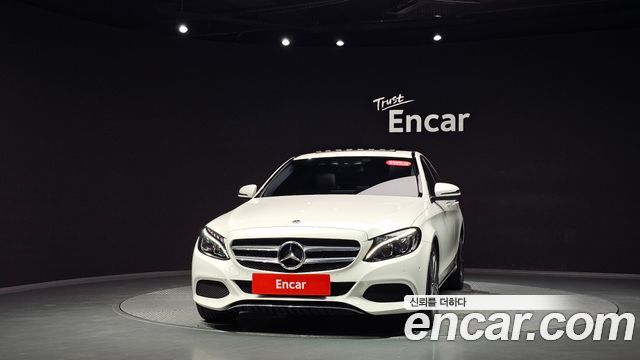 Mercedes-Benz C-Class 2018 — photo 3