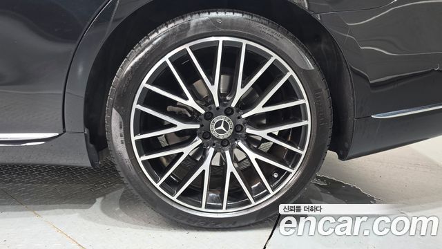 Mercedes-Benz S-Class 2021 — photo 7