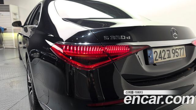 Mercedes-Benz S-Class 2021 — photo 9