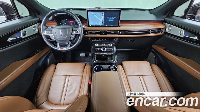 Lincoln Nautilus 2023 — photo 10