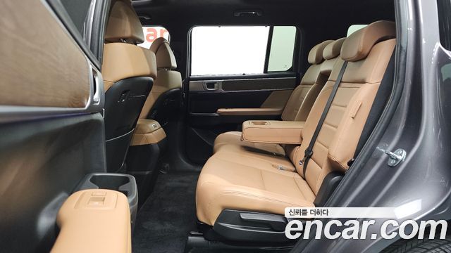 Hyundai Santafe 2024 — photo 17