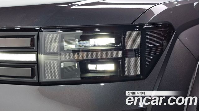 Hyundai Santafe 2024 — photo 8