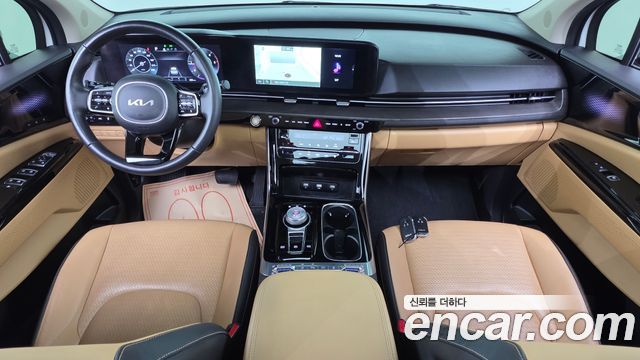Kia Canival 2023 — photo 7