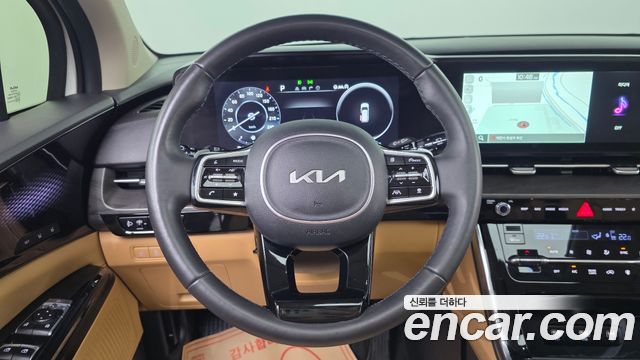 Kia Canival 2023 — photo 13
