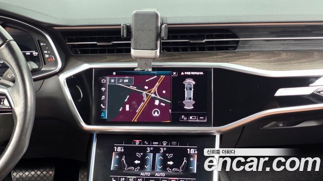 Audi A6 2021 — photo 20