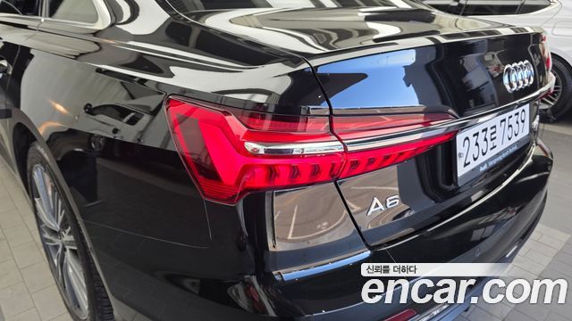 Audi A6 2021 — photo 9