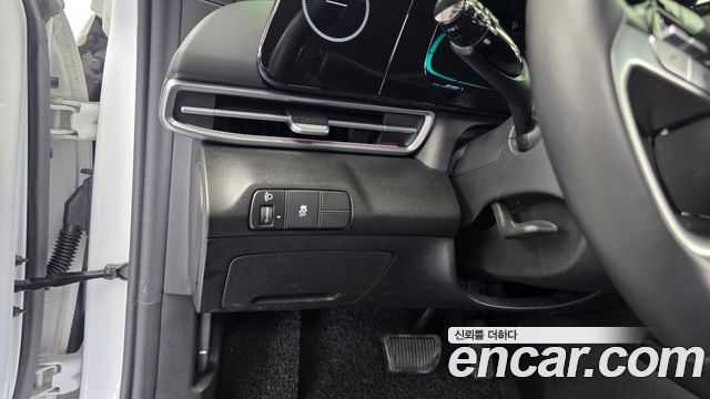 Hyundai AVANTE 2024 — photo 16