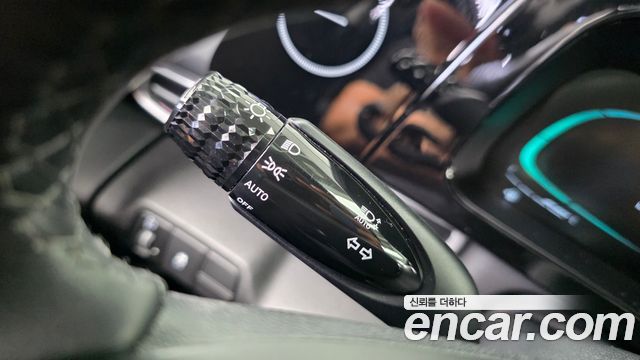 Hyundai AVANTE 2024 — photo 18