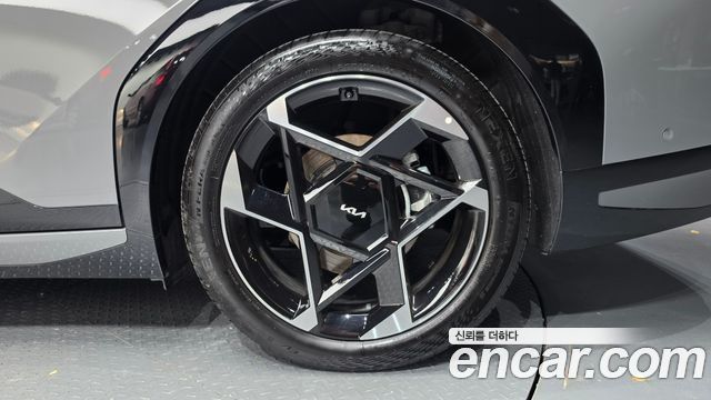 Kia EV4 2027 — photo 7