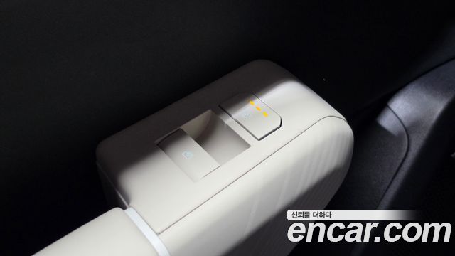 Kia EV4 2027 — photo 30