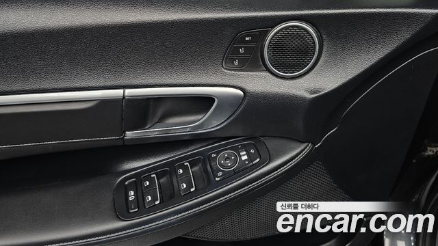 Hyundai Sonata 2020 — photo 24