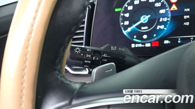 Kia Sportage 2022 — photo 29
