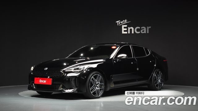 Kia Stinger 2021 — photo 1