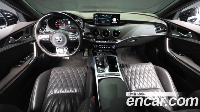 Kia Stinger 2021 — photo 10
