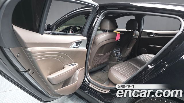 Kia Stinger 2021 — photo 16