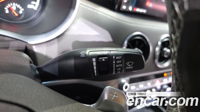 Kia Stinger 2021 — photo 28