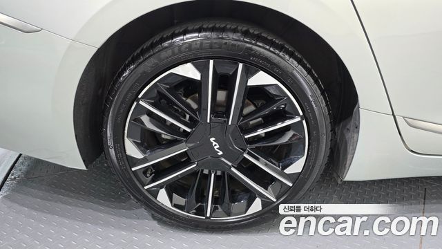 Kia K8 2025 — photo 5