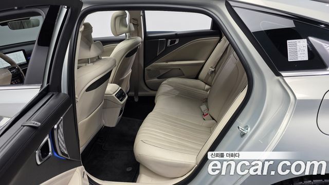 Kia K8 2025 — photo 16