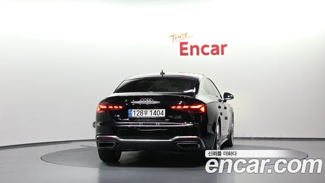 Audi A5 2021 — photo 4