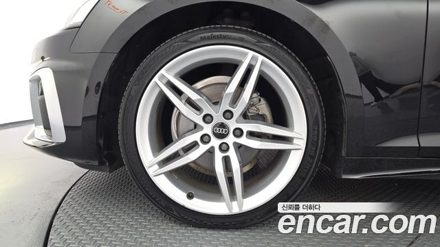 Audi A5 2021 — photo 5